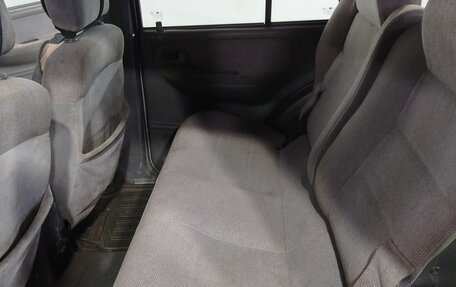 KIA Sportage IV рестайлинг, 2003 год, 205 000 рублей, 17 фотография