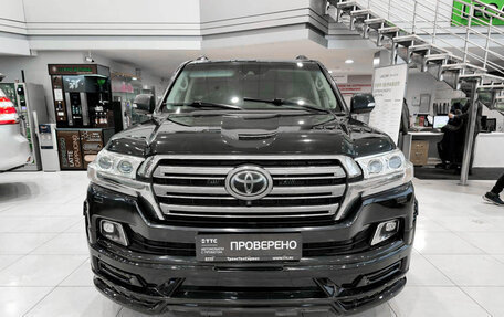 Toyota Land Cruiser 200, 2016 год, 6 550 000 рублей, 2 фотография