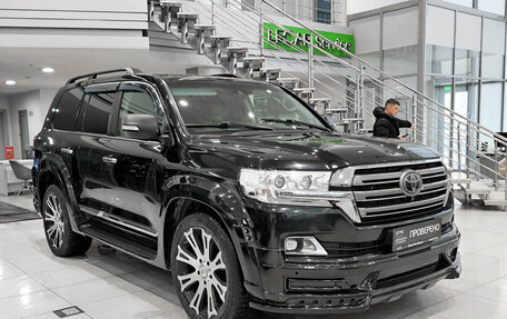 Toyota Land Cruiser 200, 2016 год, 6 550 000 рублей, 3 фотография