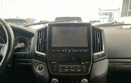 Toyota Land Cruiser 200, 2016 год, 6 550 000 рублей, 15 фотография