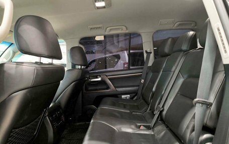 Toyota Land Cruiser 200, 2016 год, 6 550 000 рублей, 12 фотография