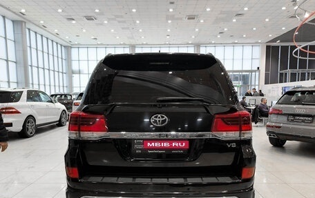 Toyota Land Cruiser 200, 2016 год, 6 550 000 рублей, 6 фотография