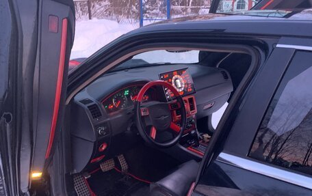 Chrysler 300C II, 2004 год, 1 800 000 рублей, 9 фотография