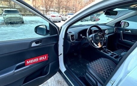 KIA Sportage IV рестайлинг, 2020 год, 2 600 000 рублей, 7 фотография