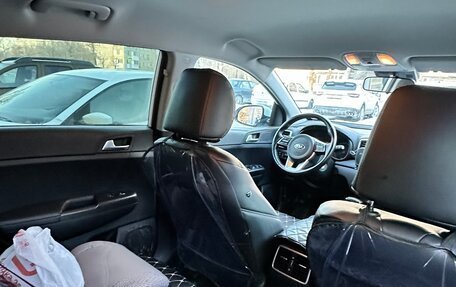 KIA Sportage IV рестайлинг, 2020 год, 2 600 000 рублей, 12 фотография