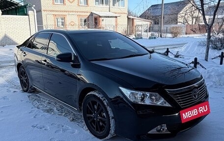 Toyota Camry, 2013 год, 1 820 000 рублей, 2 фотография