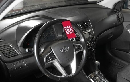 Hyundai Solaris II рестайлинг, 2013 год, 841 500 рублей, 5 фотография