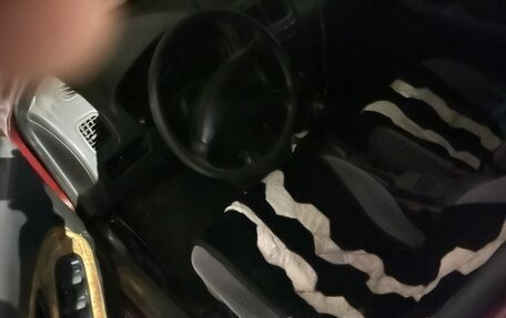 Mitsubishi Carisma I, 1998 год, 120 000 рублей, 12 фотография