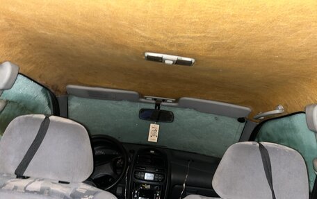 Mitsubishi Carisma I, 1998 год, 120 000 рублей, 11 фотография