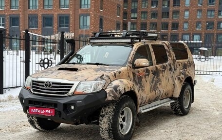 Toyota Hilux VII, 2013 год, 3 199 000 рублей, 1 фотография