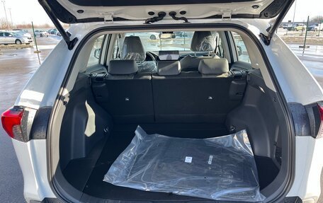 Toyota RAV4, 2025 год, 3 950 000 рублей, 13 фотография