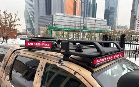 Toyota Hilux VII, 2013 год, 3 199 000 рублей, 10 фотография