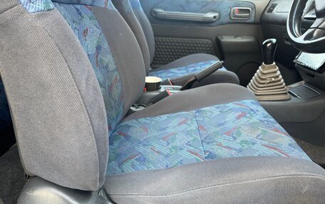 Toyota RAV4, 1997 год, 620 000 рублей, 13 фотография