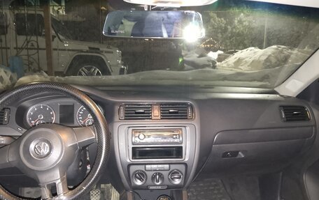 Volkswagen Jetta VI, 2013 год, 840 000 рублей, 5 фотография