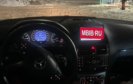 Mercedes-Benz C-Класс, 2009 год, 1 550 000 рублей, 15 фотография