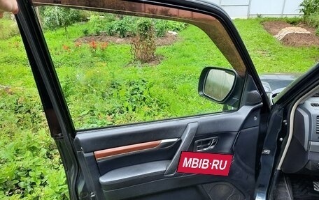 Mitsubishi Pajero IV, 2007 год, 1 450 000 рублей, 5 фотография