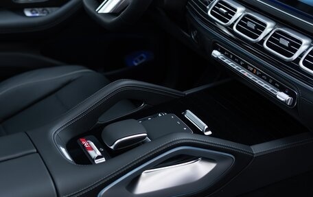 Mercedes-Benz GLS, 2025 год, 16 800 000 рублей, 19 фотография