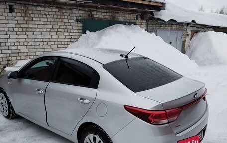 KIA Rio IV, 2017 год, 1 690 000 рублей, 3 фотография
