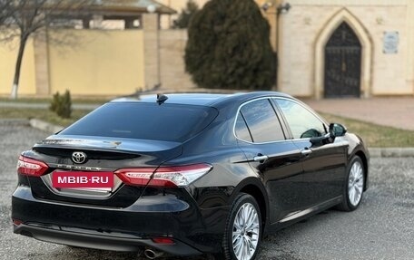 Toyota Camry, 2019 год, 2 720 000 рублей, 10 фотография