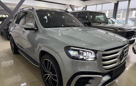 Mercedes-Benz GLS, 2024 год, 15 000 000 рублей, 4 фотография