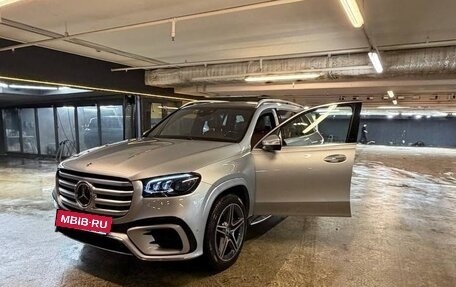 Mercedes-Benz GLS, 2024 год, 15 000 000 рублей, 2 фотография