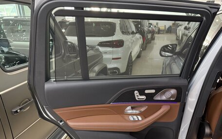 Mercedes-Benz GLS, 2024 год, 15 000 000 рублей, 13 фотография