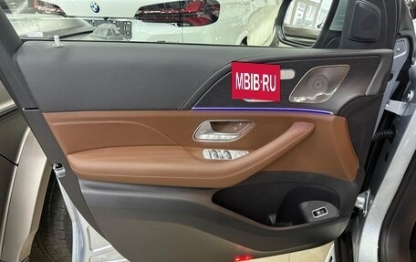 Mercedes-Benz GLS, 2024 год, 15 000 000 рублей, 12 фотография