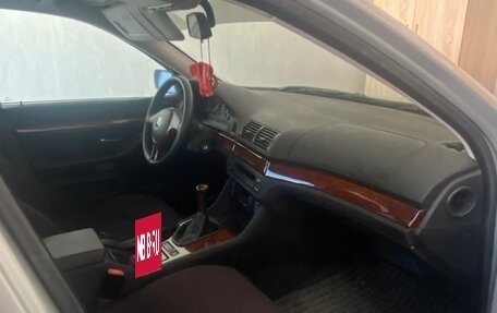 BMW 5 серия, 2001 год, 2 300 000 рублей, 3 фотография