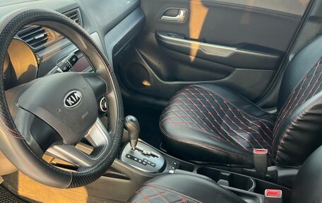 KIA Rio III рестайлинг, 2012 год, 800 000 рублей, 20 фотография