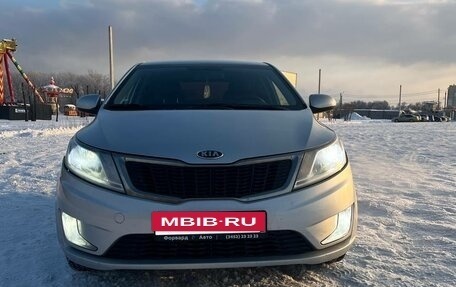 KIA Rio III рестайлинг, 2012 год, 800 000 рублей, 28 фотография