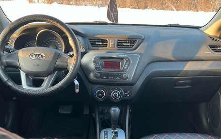 KIA Rio III рестайлинг, 2012 год, 800 000 рублей, 33 фотография