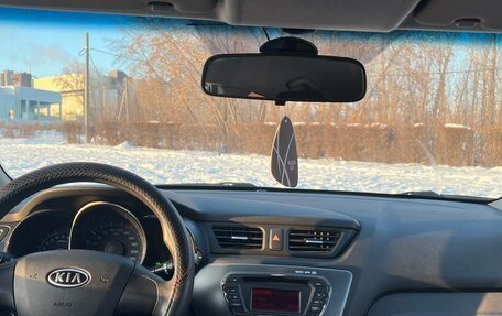 KIA Rio III рестайлинг, 2012 год, 800 000 рублей, 35 фотография