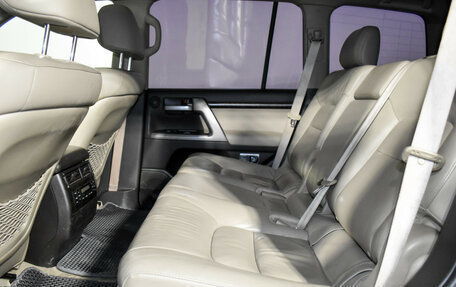 Toyota Land Cruiser 200, 2010 год, 2 900 000 рублей, 12 фотография