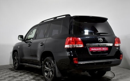 Toyota Land Cruiser 200, 2010 год, 2 900 000 рублей, 7 фотография