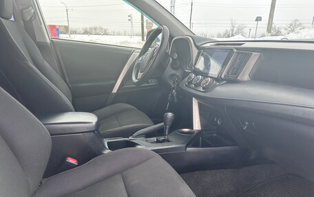 Toyota RAV4, 2014 год, 1 750 000 рублей, 9 фотография