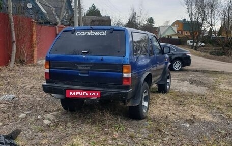 Nissan Terrano II рестайлинг, 1988 год, 180 000 рублей, 2 фотография