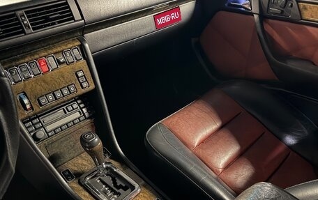 Mercedes-Benz E-Класс, 1994 год, 10 500 000 рублей, 14 фотография