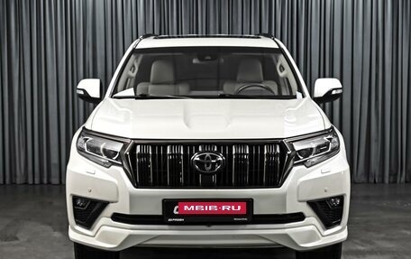 Toyota Land Cruiser Prado 150 рестайлинг 2, 2022 год, 6 549 000 рублей, 3 фотография