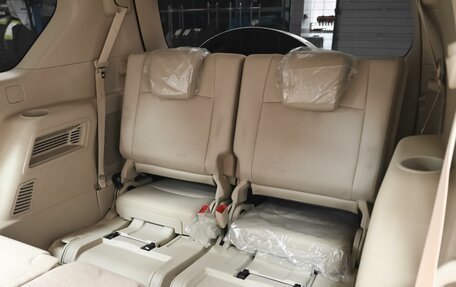 Toyota Land Cruiser Prado 150 рестайлинг 2, 2022 год, 6 549 000 рублей, 12 фотография