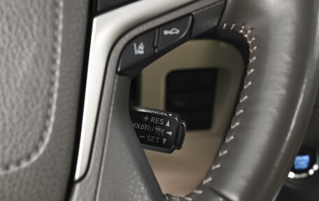 Toyota Land Cruiser Prado 150 рестайлинг 2, 2022 год, 6 549 000 рублей, 24 фотография