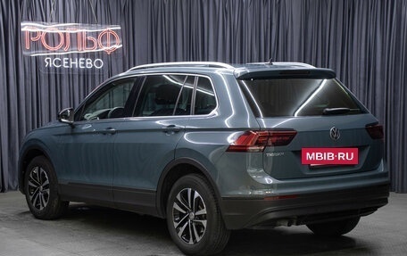 Volkswagen Tiguan II, 2019 год, 2 598 000 рублей, 7 фотография