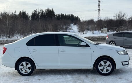 Skoda Rapid I, 2014 год, 860 000 рублей, 4 фотография