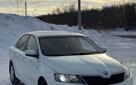 Skoda Rapid I, 2014 год, 860 000 рублей, 2 фотография