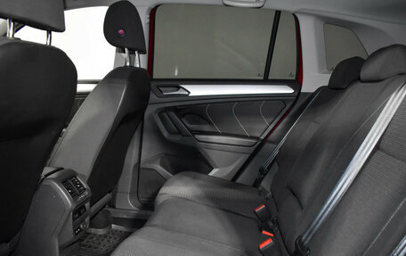 Volkswagen Tiguan II, 2020 год, 2 279 000 рублей, 12 фотография