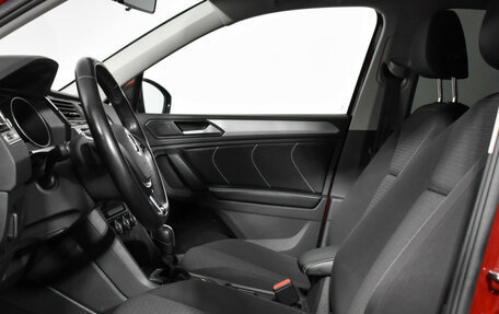 Volkswagen Tiguan II, 2020 год, 2 279 000 рублей, 11 фотография