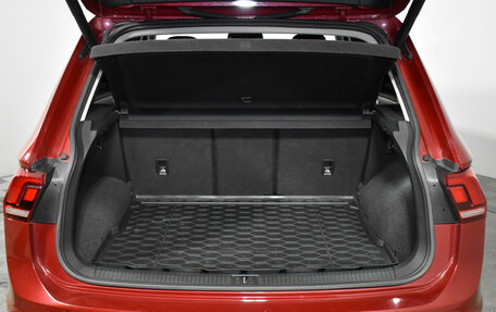 Volkswagen Tiguan II, 2020 год, 2 279 000 рублей, 19 фотография