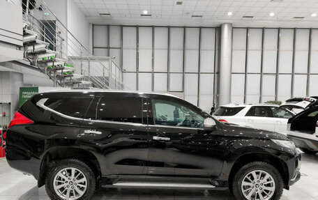 Mitsubishi Pajero Sport III рестайлинг, 2018 год, 2 850 000 рублей, 4 фотография