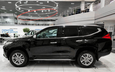 Mitsubishi Pajero Sport III рестайлинг, 2018 год, 2 850 000 рублей, 8 фотография