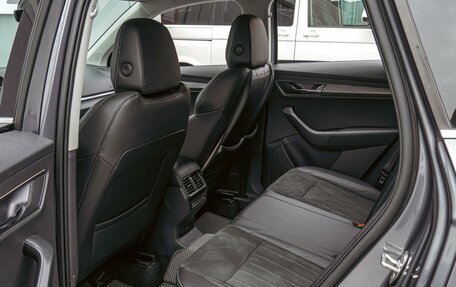 Skoda Karoq I, 2021 год, 2 390 000 рублей, 11 фотография