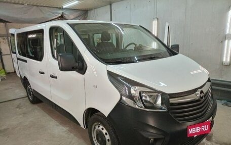 Opel Vivaro B, 2015 год, 1 700 000 рублей, 5 фотография